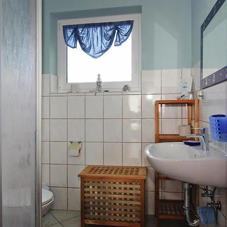 House Nicole, Appartement *